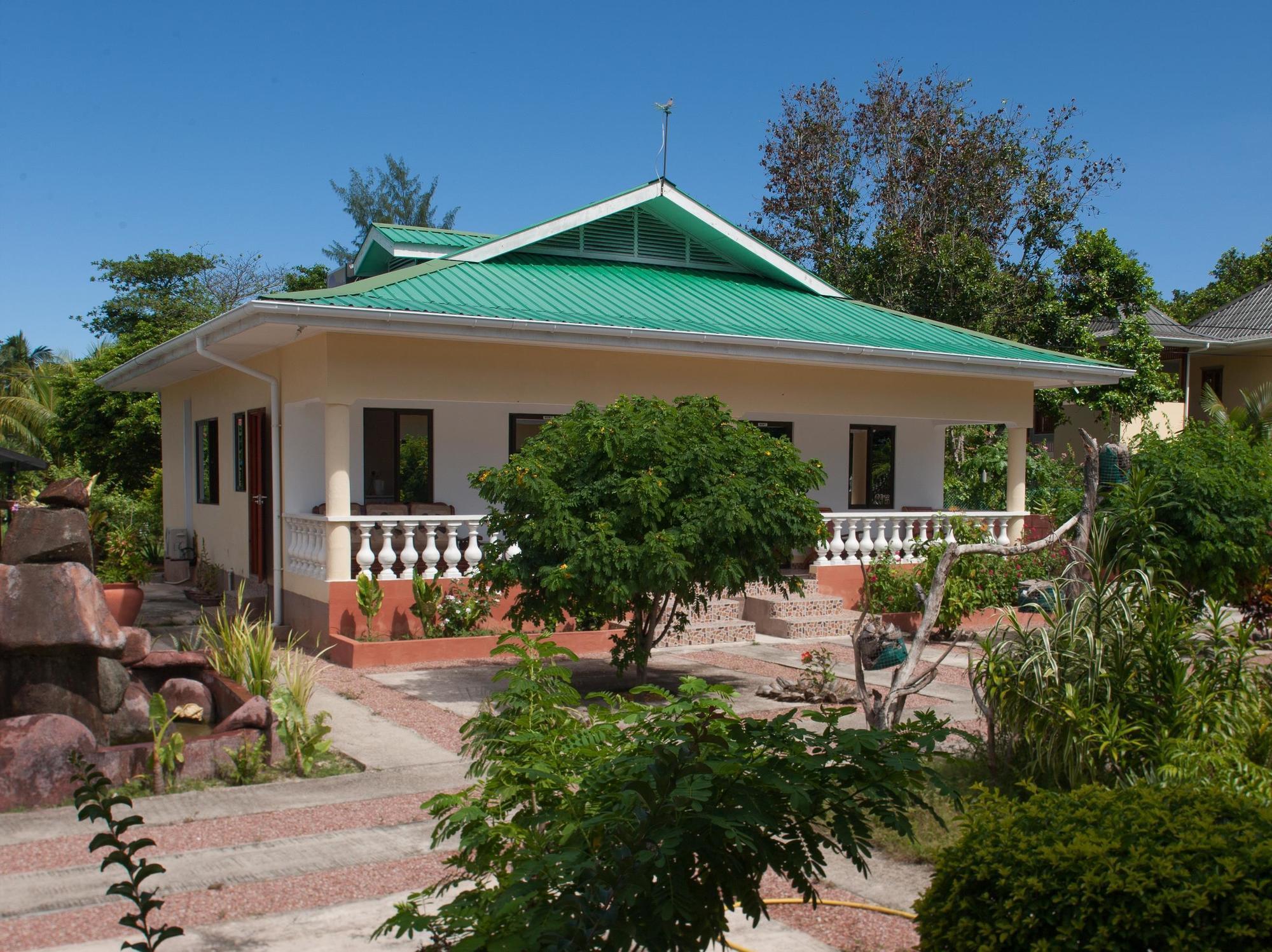 Orchid Self Catering Apartment La Digue Dış mekan fotoğraf